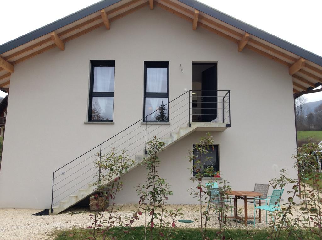 Studio Lac Et Tournette 圣若里奥 外观 照片